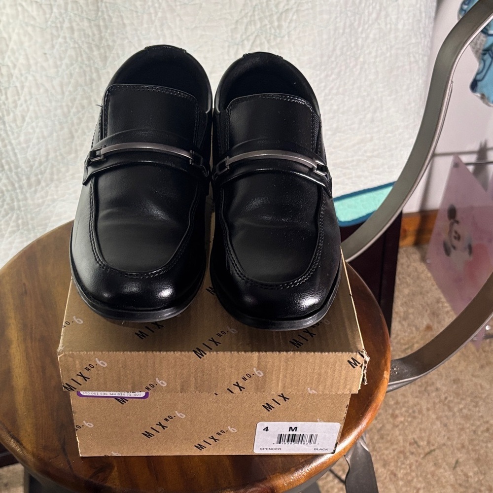 Mix No. 6 Kids Black Dress Shoes with Strap